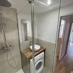 T2 En Front De Avec Terrasse - Cyprien - Fr-1-106-109 Apartment *