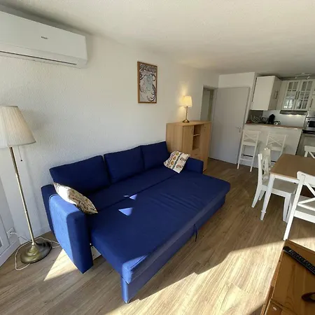 T2 En Front De Avec Terrasse - Cyprien - Fr-1-106-109