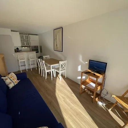 T2 En Front De Avec Terrasse - Cyprien - Fr-1-106-109